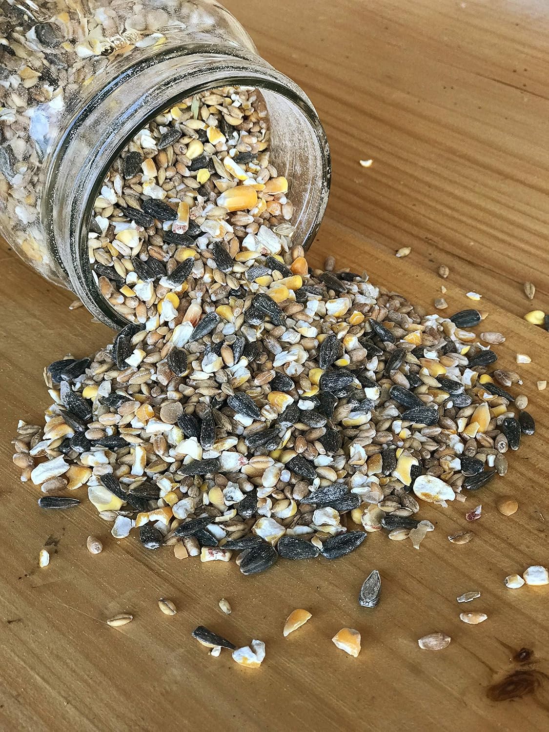 Ernst Grain & Livestock's Bird and Wildlife Feed – Perfect for Birds, Ducks, Squirrels, Turkeys
