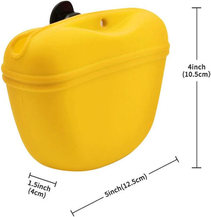AUDWUD Silicone Dog Treat Pouch,Clip on Portable Training Container,Convenient Magnetic Buckle