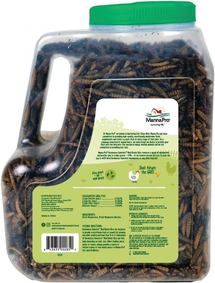 Manna Pro Farmhouse Favorites Beetle Bliss Poultry Treat – Blend of Mealworms and Beetles – All