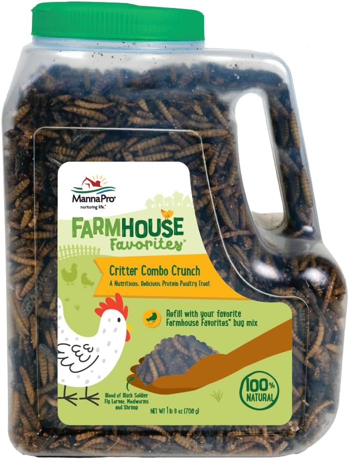 Manna Pro Farmhouse Favorites Critter Combo Crunch Bug Jug – Engaging Poultry Treat – Blend of
