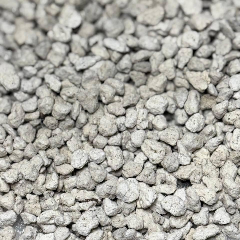 Horticultural Pumice for Plants, Natural Pumice Stone Soil Amendment, 3/8-1/4 inch, Made in USA (30