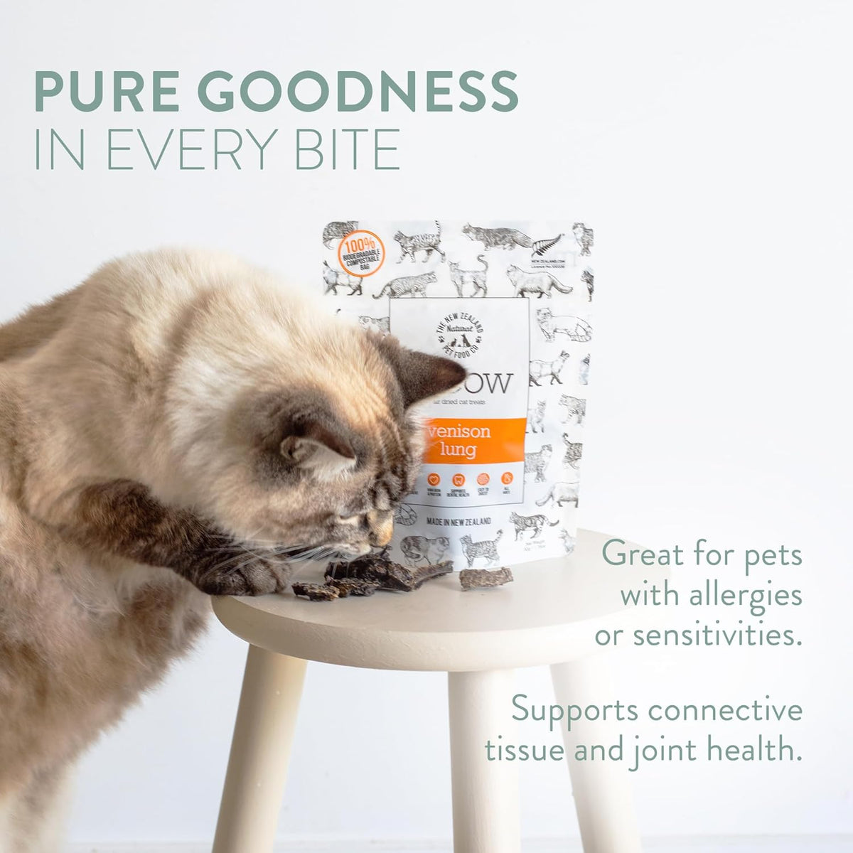 Meow Air Dried Cat Treats - Venison Lung, High Protein, Healthy Cat Snacks and Toppers, All Natural