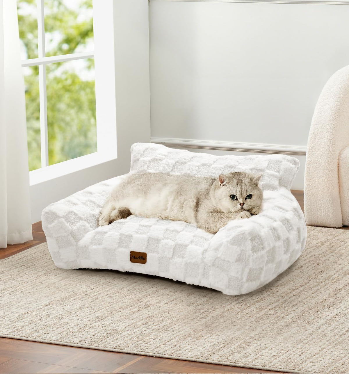 Made4Pets Cat and Dog Couch Bed, Soft Faux Fur Checkered Pet Sofa, Cozy Fluffy Pet Sofa with