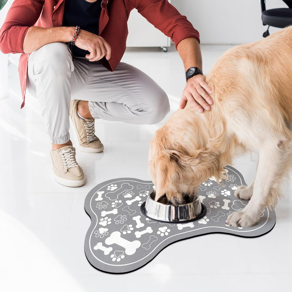 Dog & Cat Food Mat Bone Shaped Pet Feeding Mat Quick Absorb Water Bowl Placemat with Rubber Backing