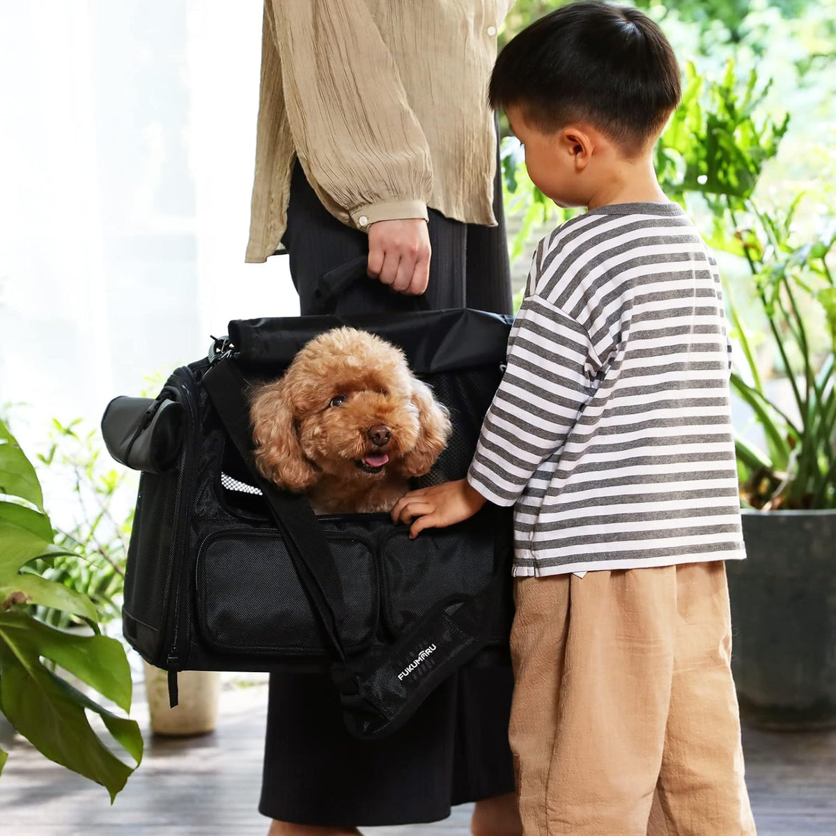 FUKUMARU Cat Carrier, 4 Mesh Windows Small Dog Carrier, 4 Storage Pockets Cat Travel Bag, Under 15