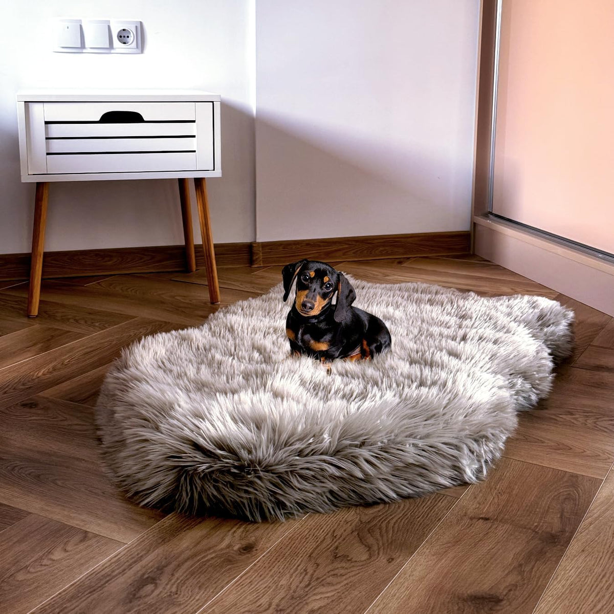 IHAPPYDOG Luxury Faux Fur Orthopedic Dog Bed, Memory Foam Dog Bed for Small, Medium, Large and XL