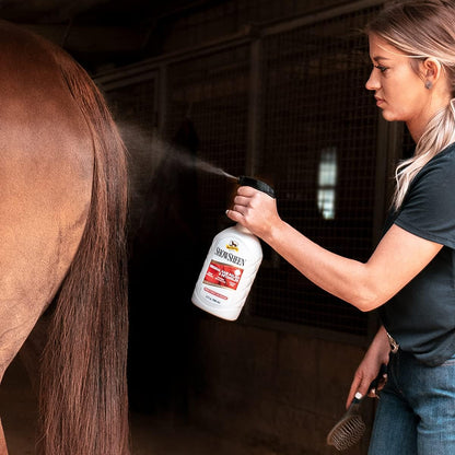 Absorbine ShowSheen Hair Polish & Detangler 32oz Spray Bottle, Horse and Dog Coat, Mane and Tail