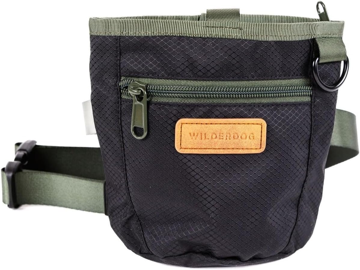 Wilderdog Dog Training Treat Pouch with Magnetic and Zipper Closure, Carabiner Attached, Adjustable