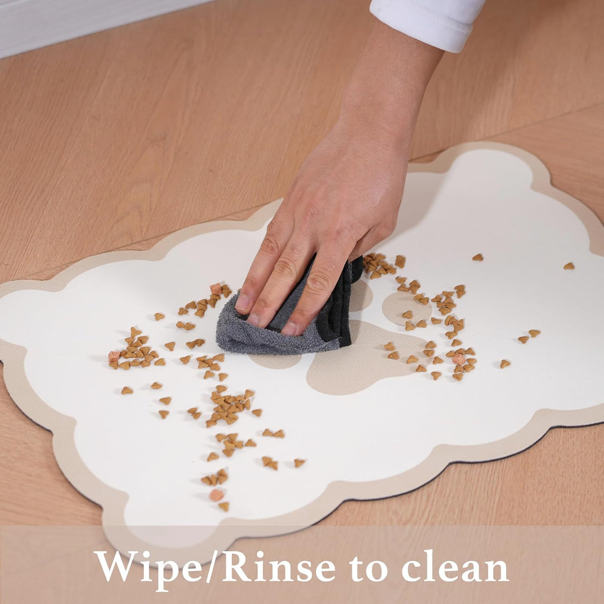 Ralxion Scalloped Dog Feeding Mat, Absorbent Mats for Dog Food and Water Bowl, Dispenser, Cute