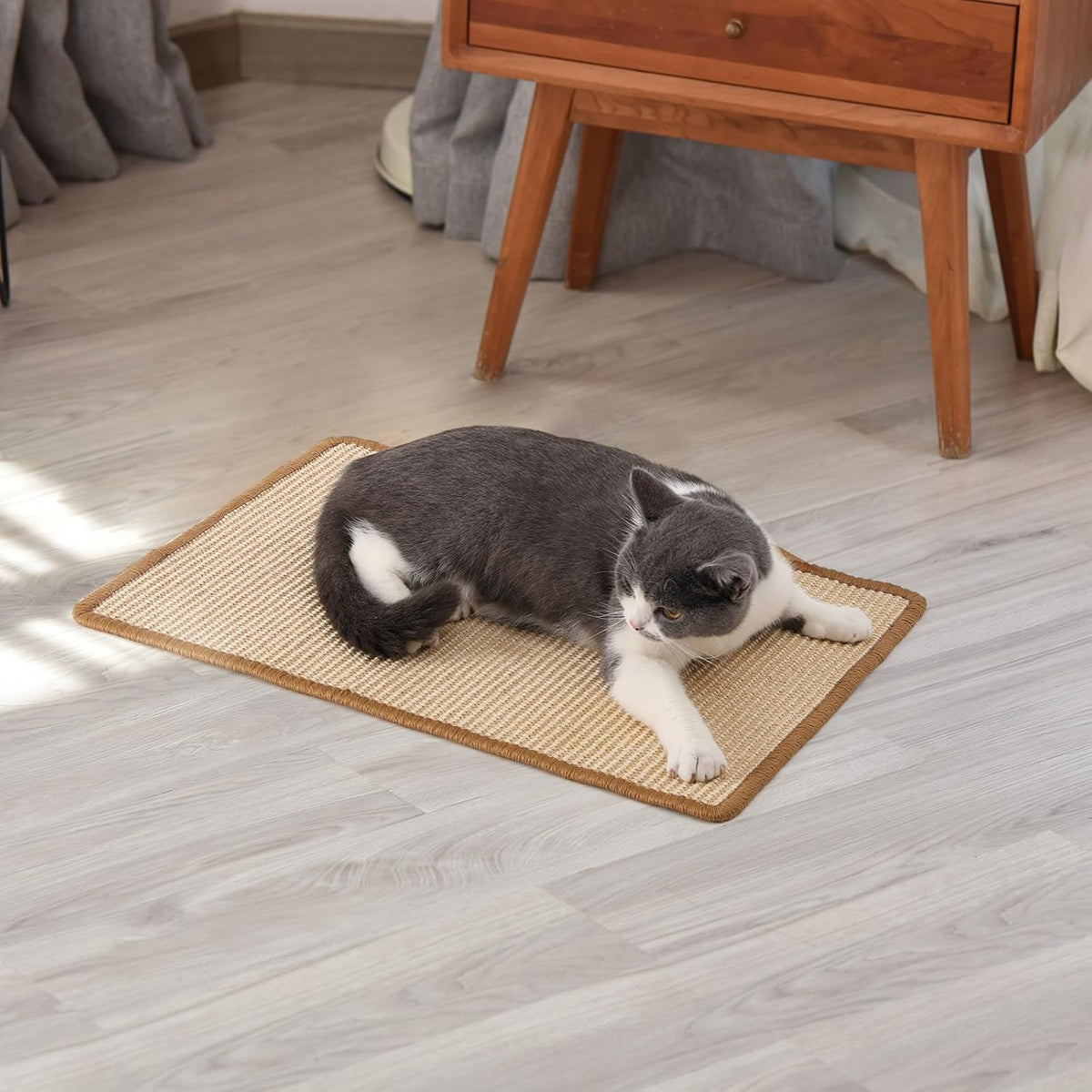 FUKUMARU Cat Scratcher Mat, 23.6 X 15.7 Inch Natural Sisal Cat Scratch Mats, Horizontal Cat Floor