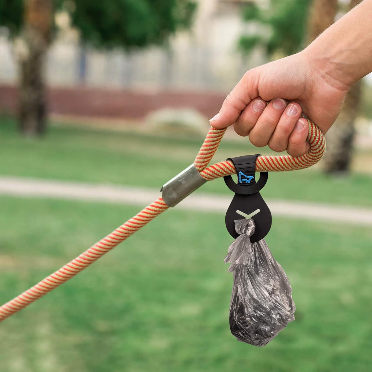 PuppyDoggy Dog Poop Bag Holder for Leash Waste Bag Carrier Dog Poop Bag Dispenser for Walking
