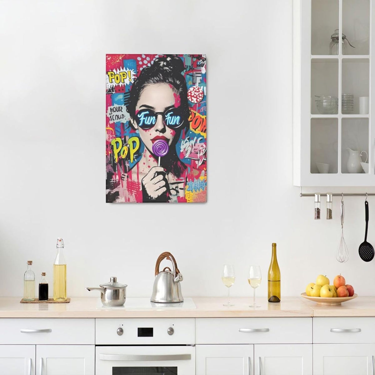 Fashion Women Wall Art Glam Modern Artwork for Girls Banksy Street Graffiti Pop Art Canvas Pictures