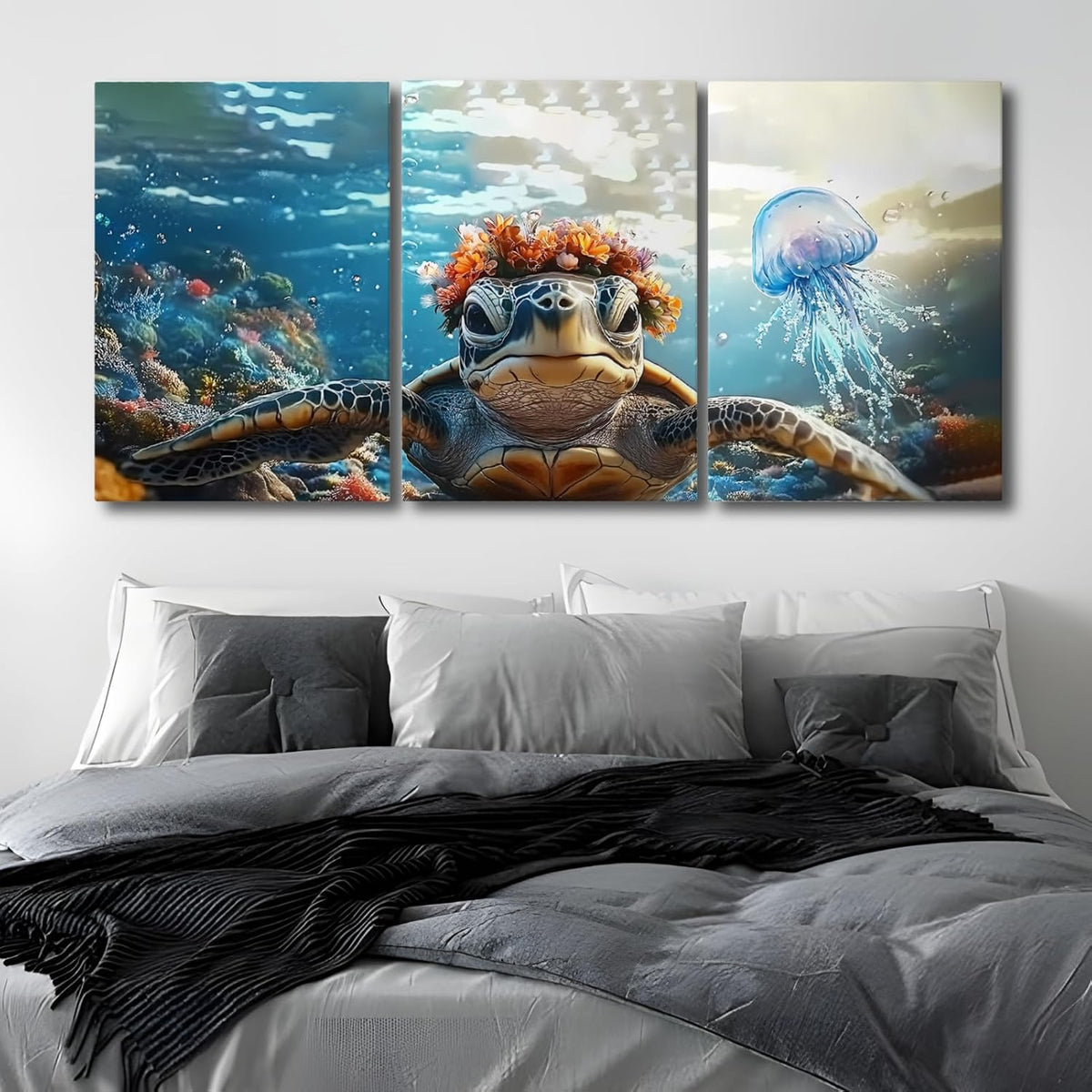 Wivsev Sea Turtle Canvas Wall Art,Under Sea Wall Art,Sea Life Pictures Wall Decor,Ocean Animal