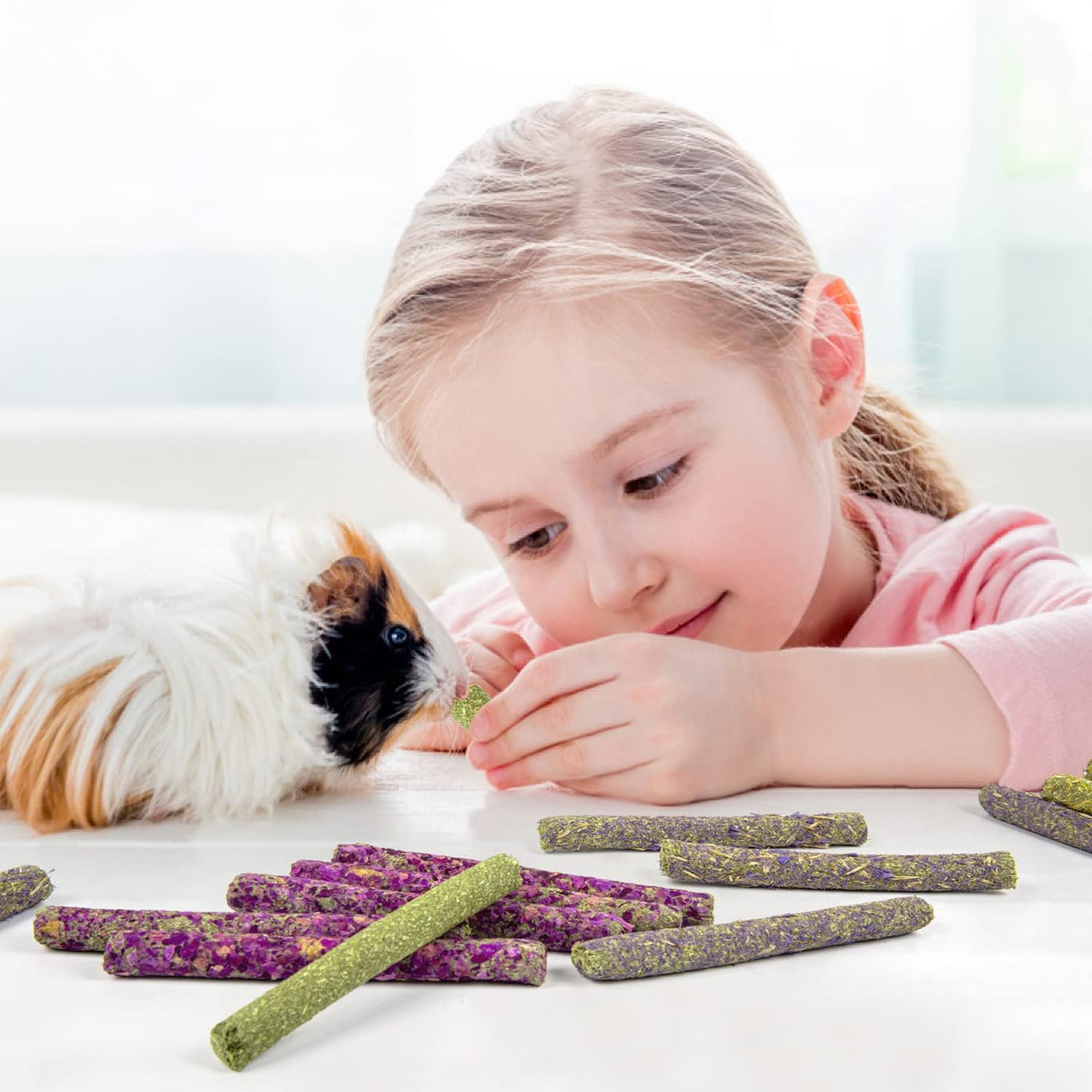 Sofier 32Pcs Timothy Hay Sticks 320g for Rabbit, Guinea Pig, Hamster - Natural Handmade Treats and