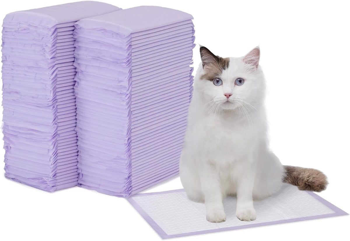 Amazon Basics Cat Pee Pads, 100 Count, Universal Fit for Litter Box, Odor Control with Lemon Scent