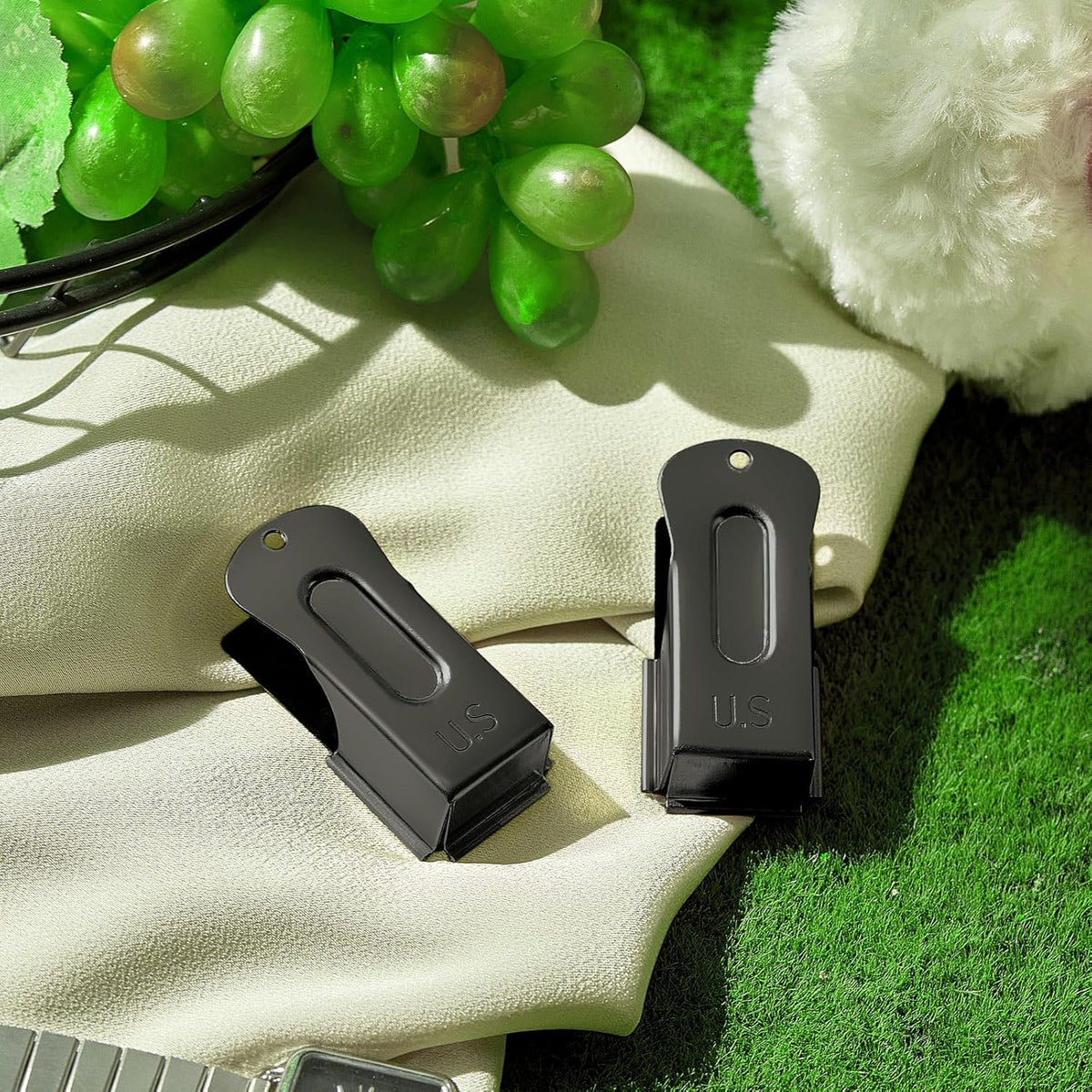 2 Pieces Brass Pet Training Clicker Signaling Cricket Clicker Metal Dog Clicker for Puppy Cats
