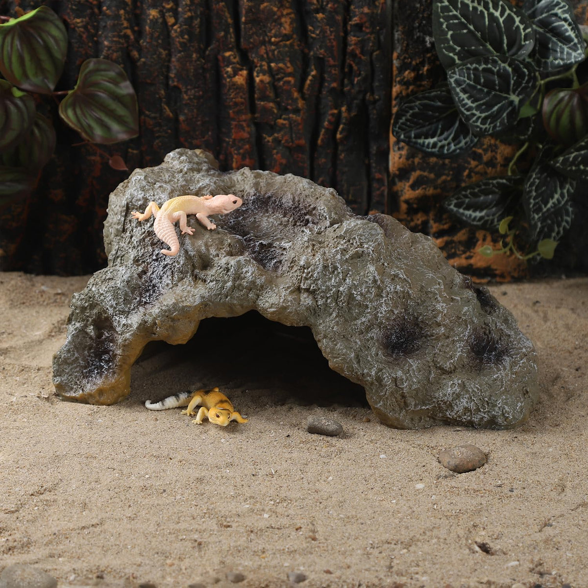 IBWell Resin Leopard Gecko Hide, True to Nature Reptile Rock for Bearded Dragon Hideout Snake Hides