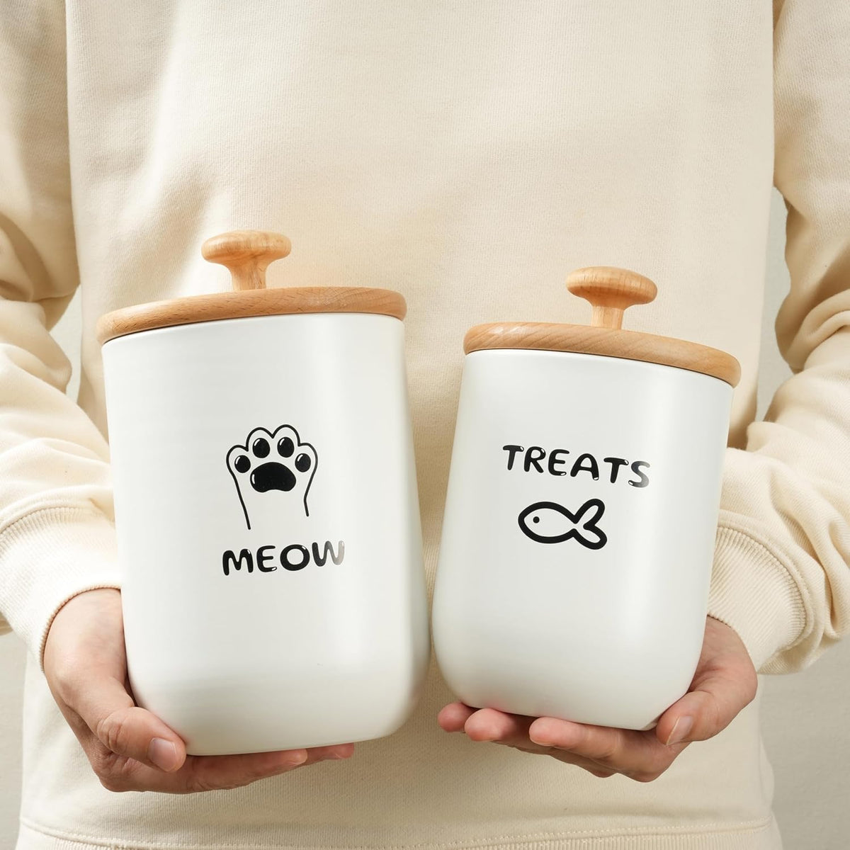 Cat Treat Container with Airtight Lid, Cat Food Oganizer Dry Food, Cat Food Storage Containers, Pet