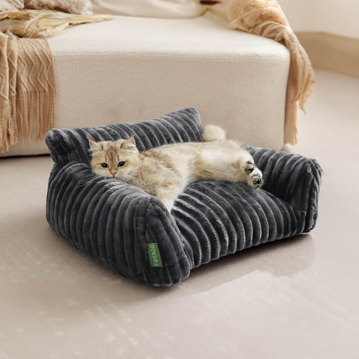 Cute Couch Bed for Pets, Supportive Cat Sofa for Indoor Cats, Small Dog Sofa Bed for Small Dogs