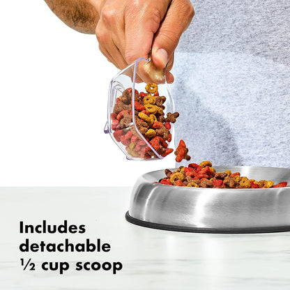 OXO Good Grips Pet POP Container – 6.0 Qt/5.7 L with Half Scoop, Ideal for up to 6.5lbs of Dog Food