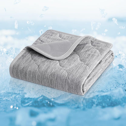 Cozy Bliss Leakproof Cooling Blanket for Medium Dogs – Q-Max>0.4, Durable & Washable Dog Cooling