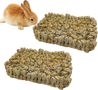 Hamiledyi Rabbit Grass Bed 2PCS Guinea Pig Hay Mat Bunny Natural Straw Woven Bed Rabbit Handmade