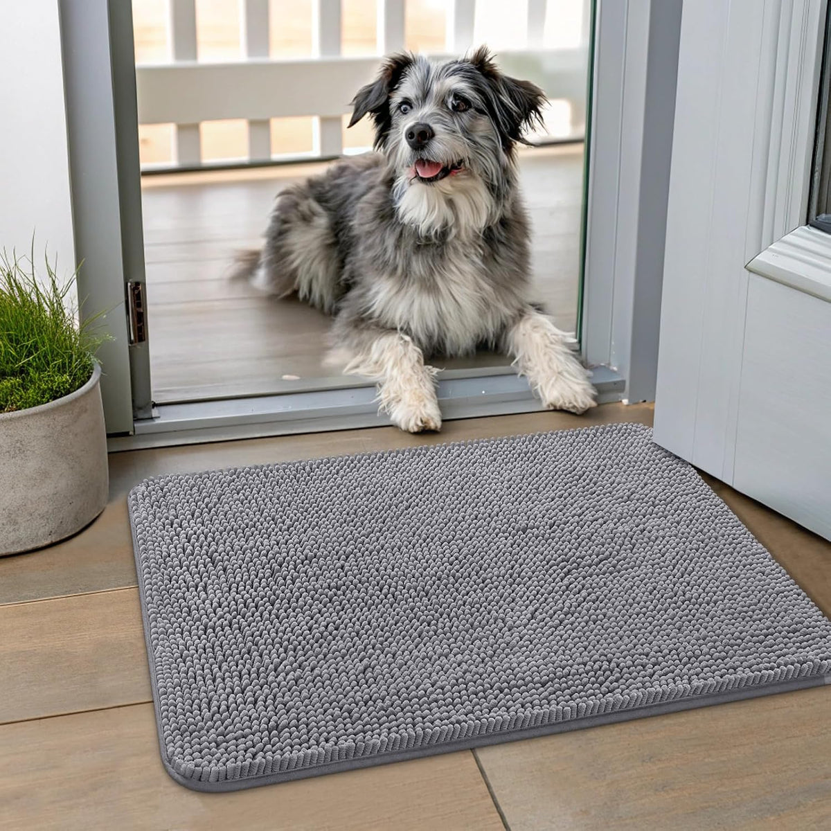 Smiry Dog Door Mat for Muddy Paws 24x16, Absorbs Moisture and Dirt Doormat, Non-Slip Washable Quick
