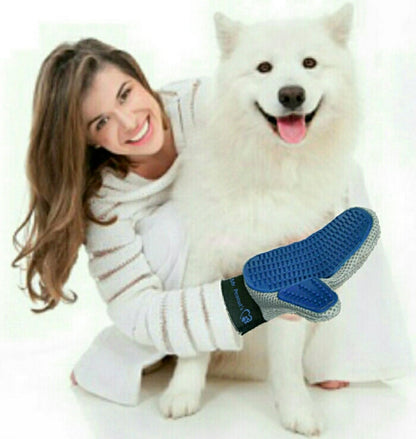 Mr. Peanut’s Pet Grooming Glove – Deshedding Hair Removal Mitt with Gentle Silicone Tips