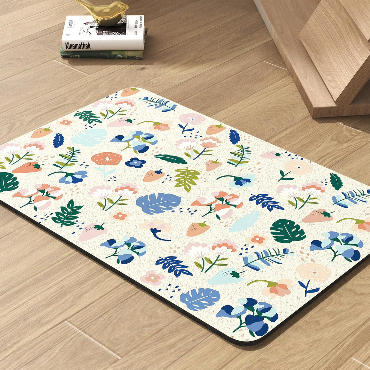 Pet Feeding Mat-Absorbent Dog Mat for Food and Water Bowl-No Stains Quick Dry Water Dispenser