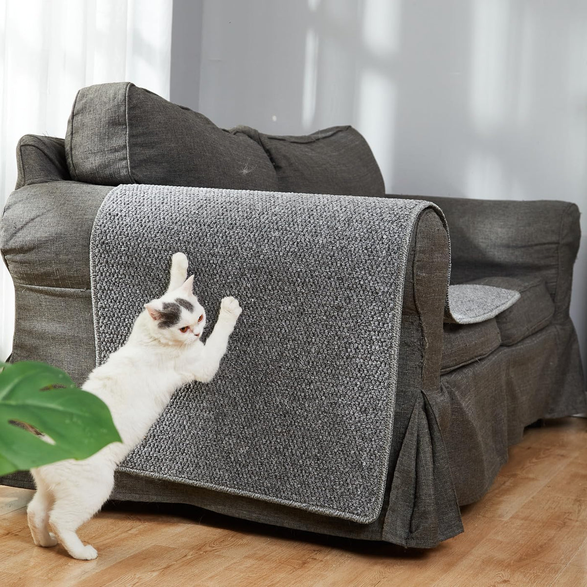SHENGOCASE 67"x 23.6" Thickened Cat Wall Climbing Carpet, Cat Wall Furniture Scratcher, Scratching
