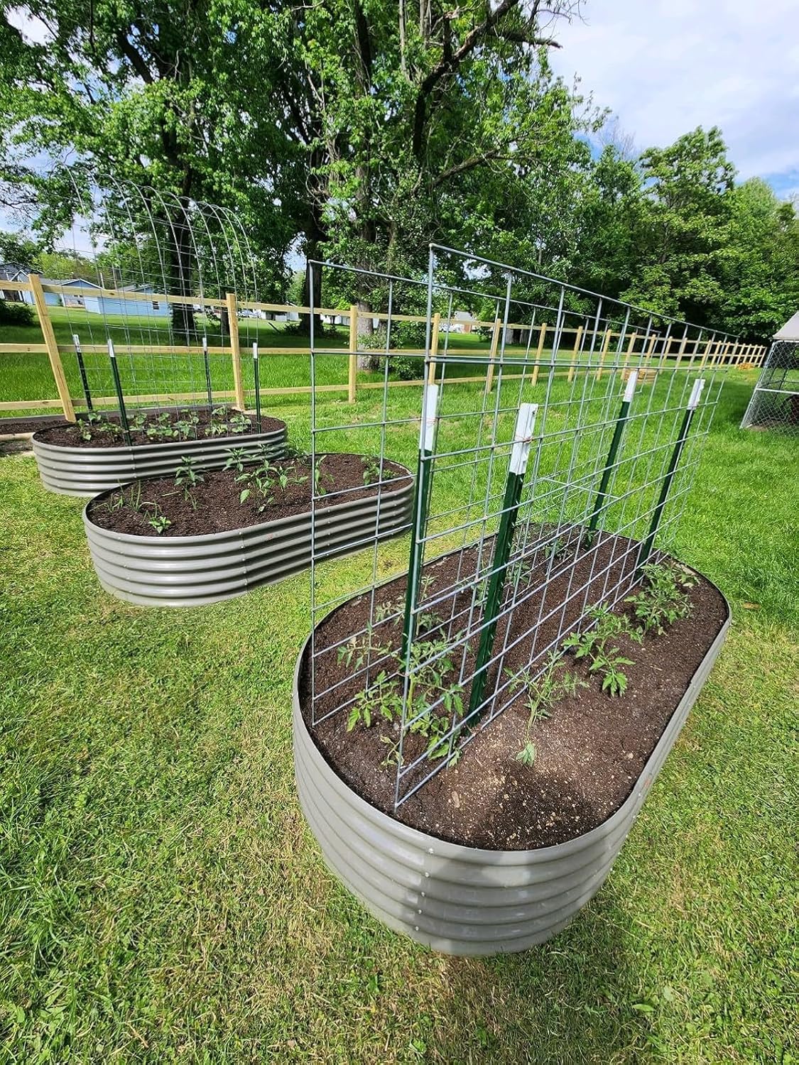 A ANLEOLIFE 8X4X1.5 ft Galvanized Raised Garden Beds Outdoor, Oval Large Metal Planter Box for
