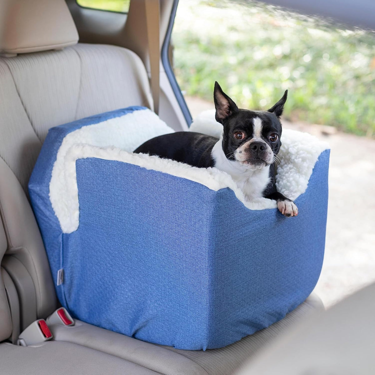 Snoozer Dog Car Seat: Lookout I Booster Seat for Small Dogs (5-15 lbs), Denim Diamond Fabric