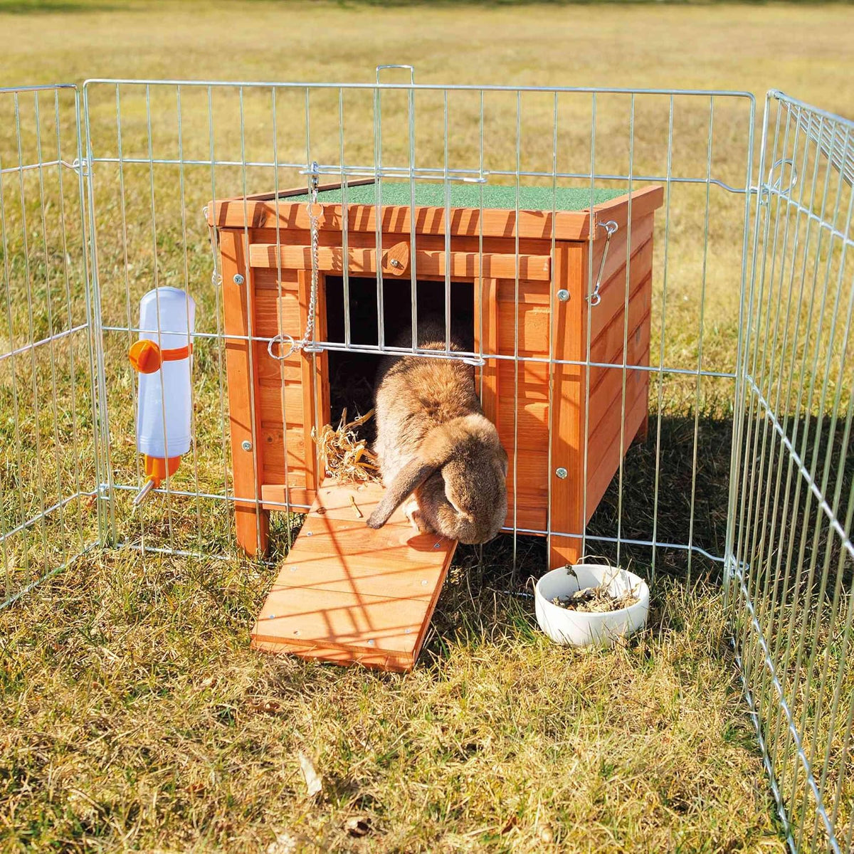 TRIXIE natura XS Small Animal House - Outdoor/Indoor Rabbit Hideout with Hinged Roof & Raised Floor