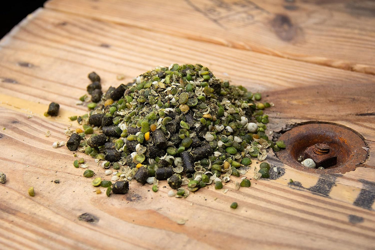New Country Organics | Low Starch Horse Feed | Horse Food for Horses with Metabolic Disorders or