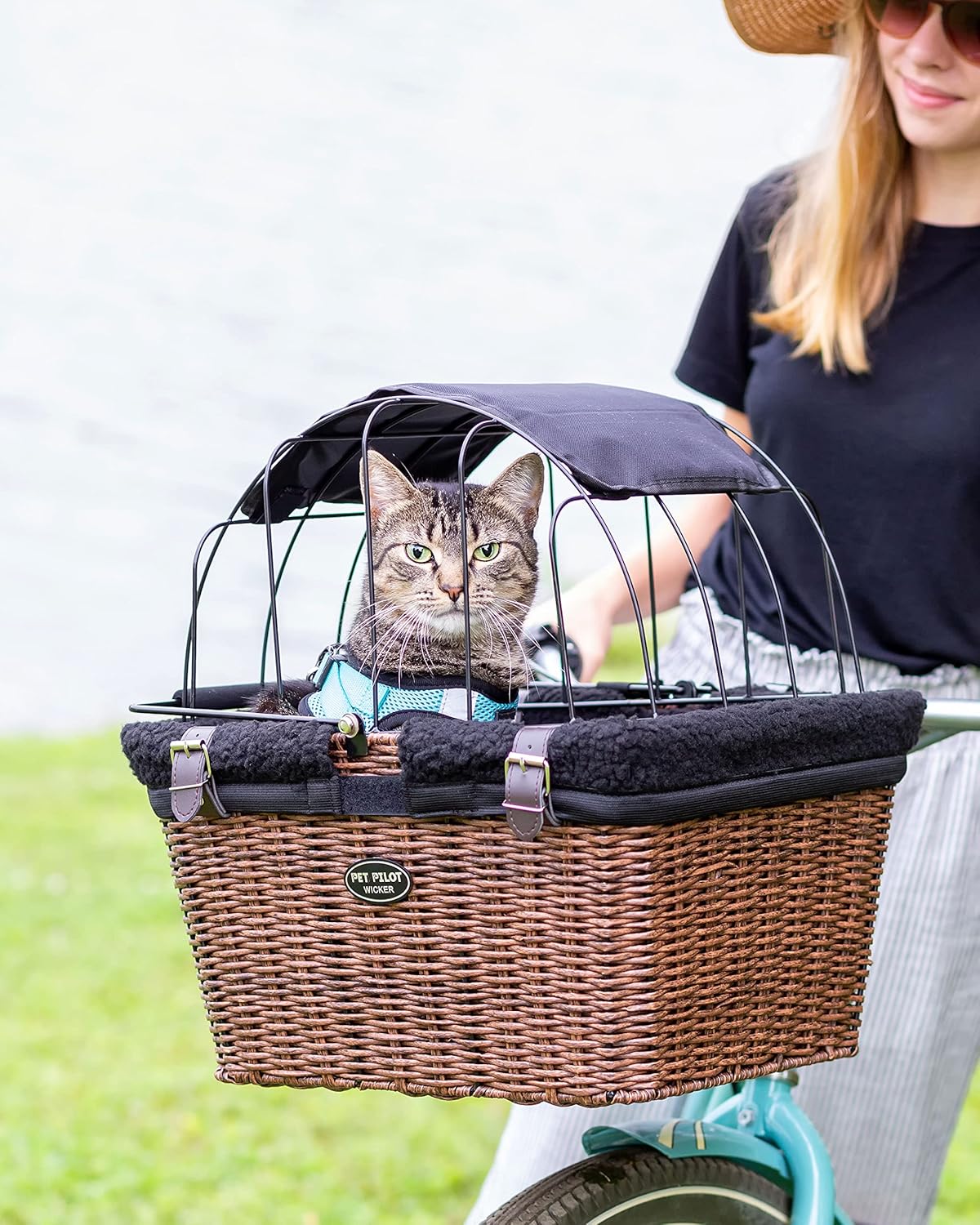 Travelin K9 Pet-Pilot MAX Wicker Bike Basket for Dogs/Cats - Includes Wire Cage Top w/Sun Shade +