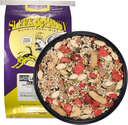 SLEEK & SASSY Garden Large Hookbill No Sunflower Parrot Food for Large Conures, Amazons, African