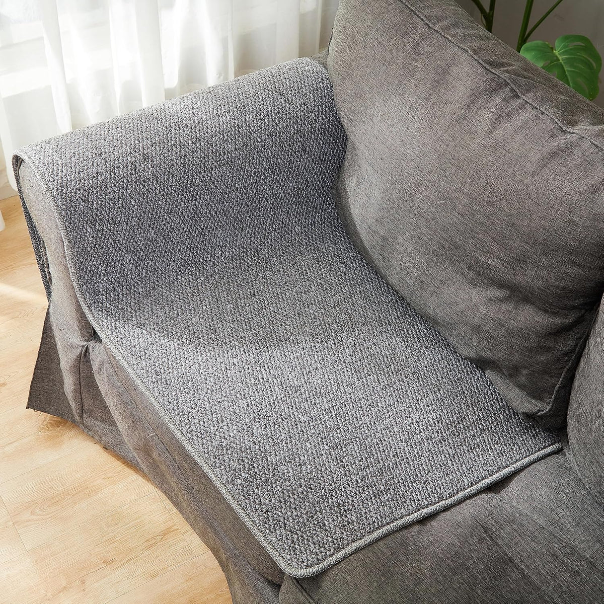 SHENGOCASE 67"x 23.6" Thickened Cat Wall Climbing Carpet, Cat Wall Furniture Scratcher, Scratching